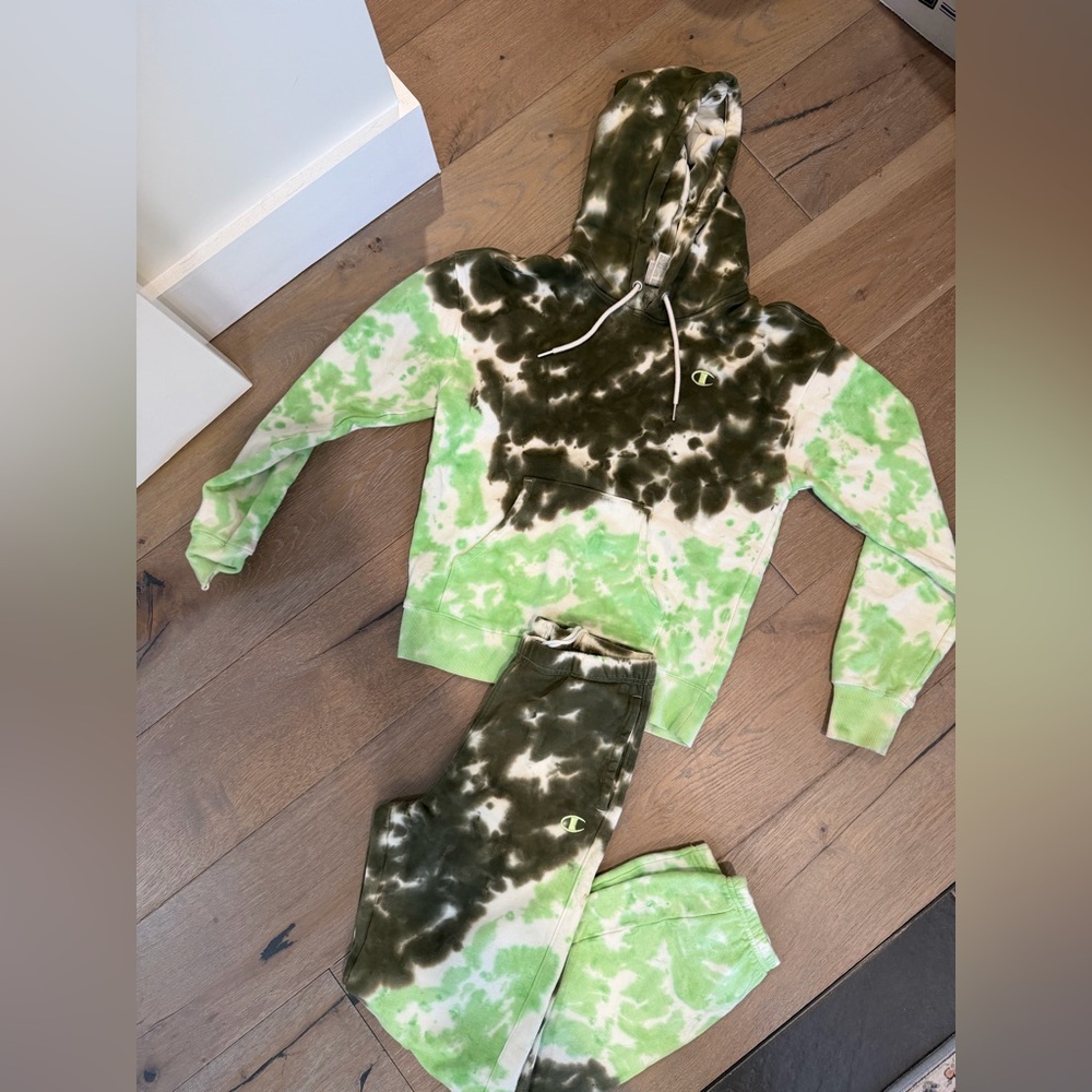 Champion Green and Black Tie-Dye Hoodie Set